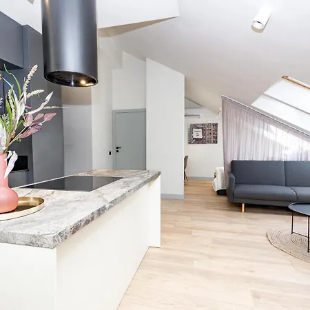 Inpoint Sunny Next To Wawel Castle - Kossaka 5 Self Check-in * クラクフ