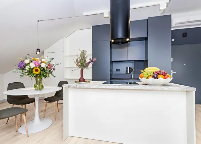 Inpoint Sunny Next To Wawel Castle - Kossaka 5 Self Check-in *